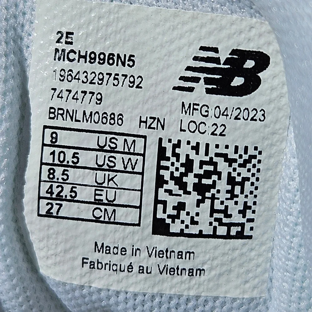 New Balance FuelCell 996v5 Mens 9 Wide 2E Tennis Shoes White Navy MCH996N5